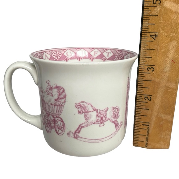 Vintage Queen’s Cup China Porcelain Mug Baby Girl - Picture 8 of 8